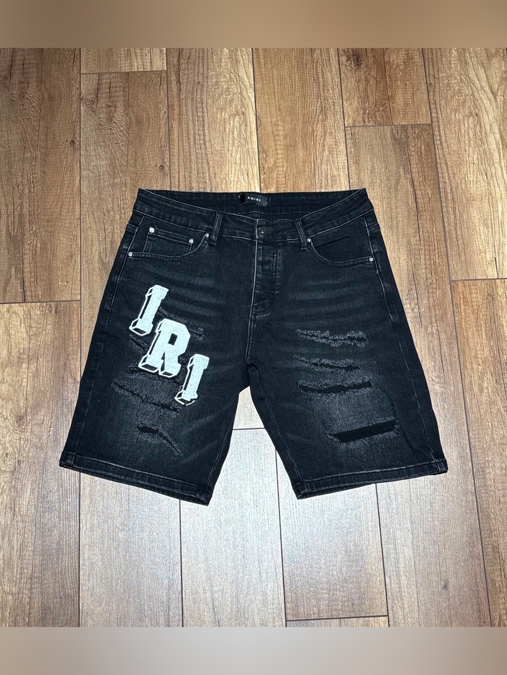 Amiri Mens Black Ripped Jean Shorts White Logo Brand New Waist Size 30,34